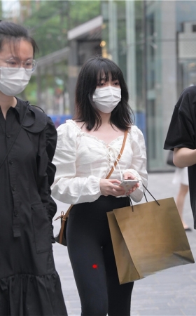 黑色紧身裤美女(53P)
