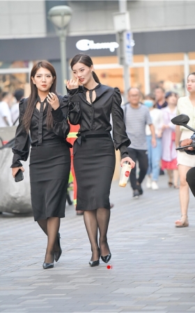 黑丝包臀裙美女(34P)