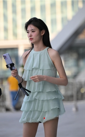 连体裙美女(109P)