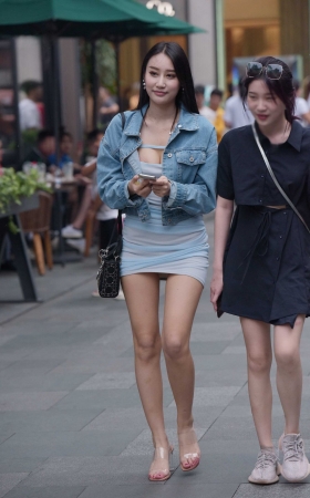 高挑的美女 [17P]