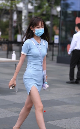 蓝色连衣裙女孩【套图+视频】