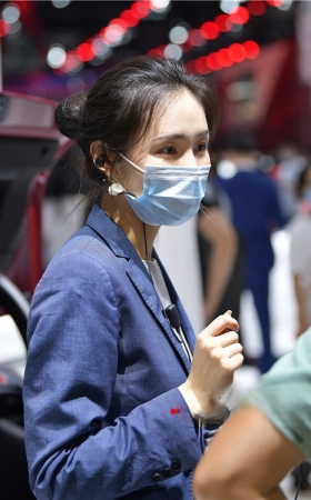 黑丝女销售(90P)
