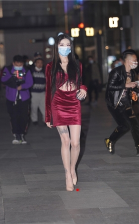 肉丝高跟红裙美女(153P)