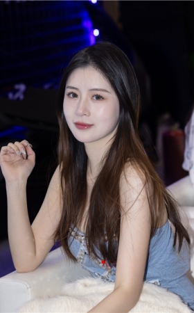 蓝裙美模(114P)