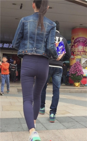 极品紧身裤美女