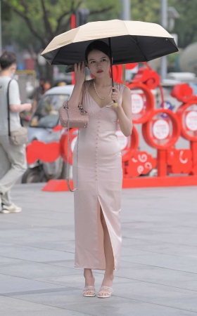 伞下伊人 [30P]