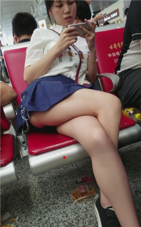 短裙美腿