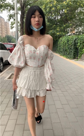 （视频）白裙女孩