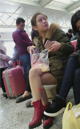 漂亮的丝袜小妹