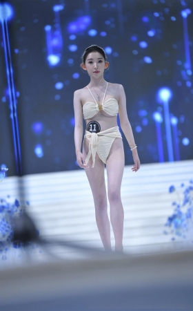 长腿高跟比基尼美女3A8249[1.88G]