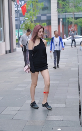 漂亮的白嫩妹子(34P)