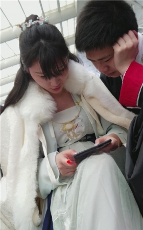 漂亮的古装女孩