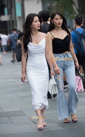 闪闪发亮的连衣裙 [16P]