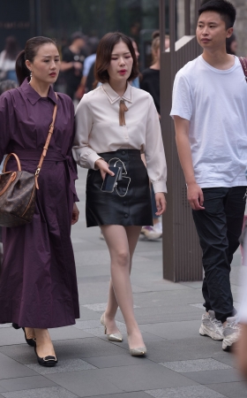 肉丝美女