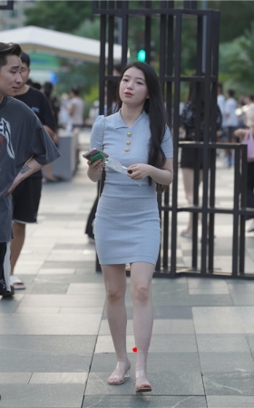 小清新蓝裙美女(151P)
