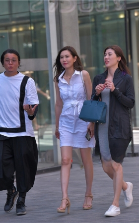 白裙美女(19P)
